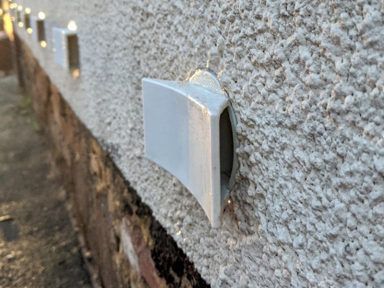 Damp in the Wall? Damp solutions SmartDry